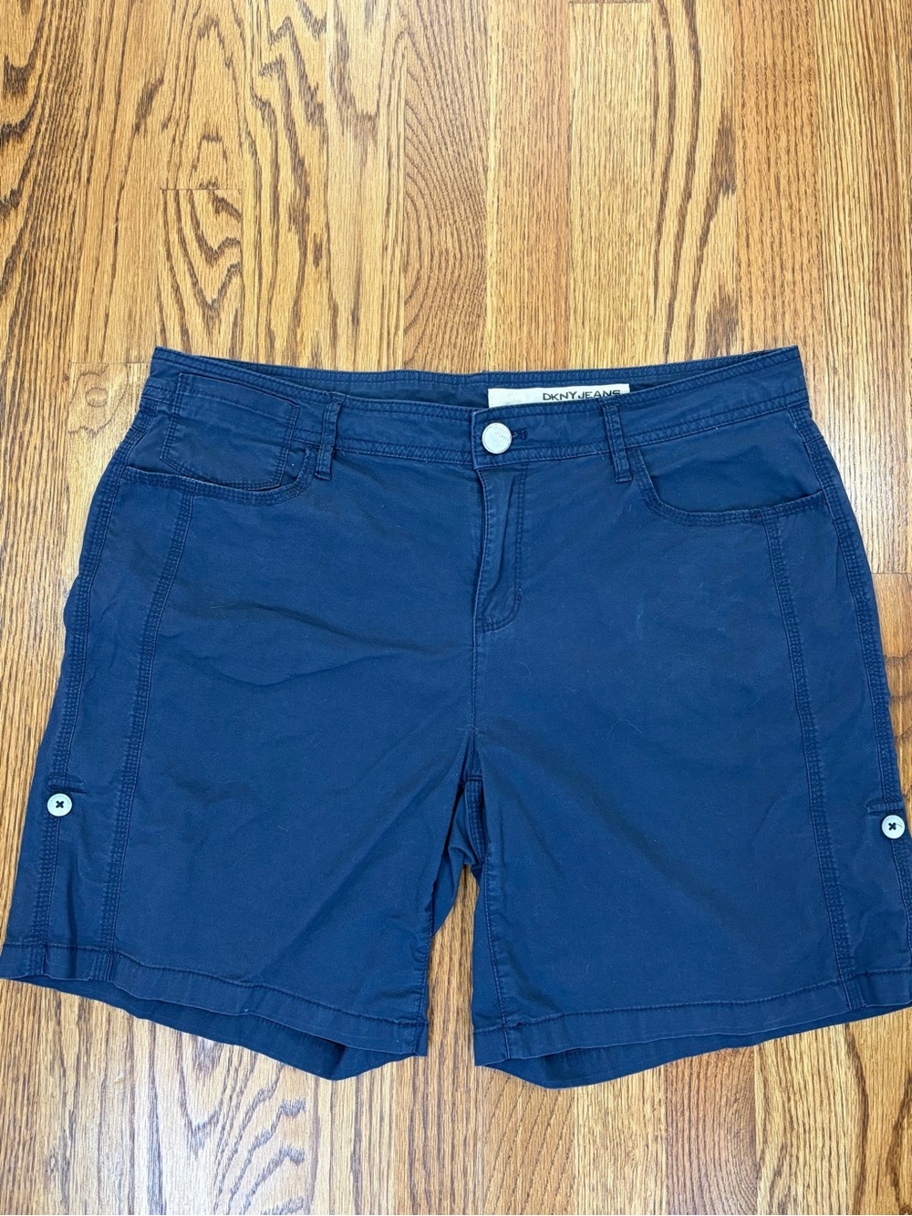 DKNY Navy Button-Tab Roll-Cuff Bermuda Shorts (12)